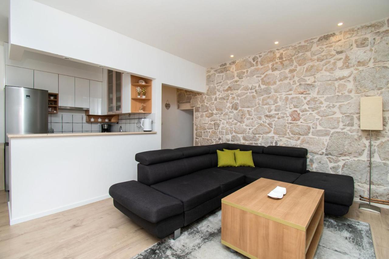 Apartment Julija Vodice Exterior photo
